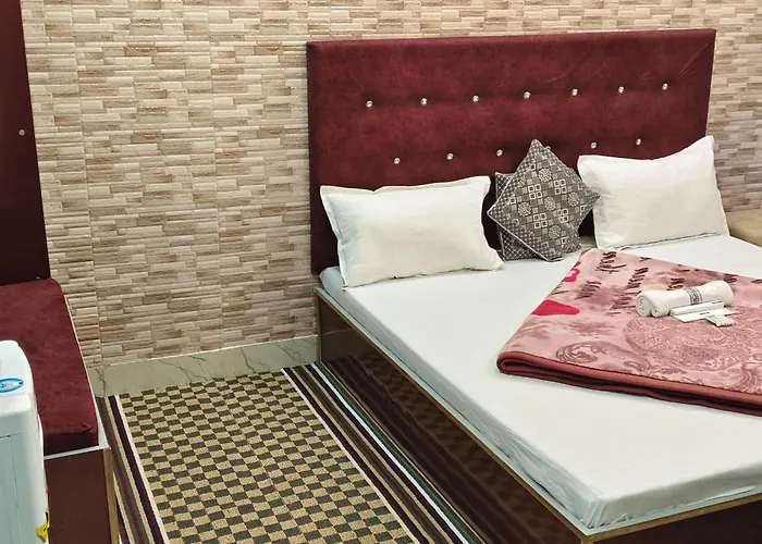 Qasmi Hotel