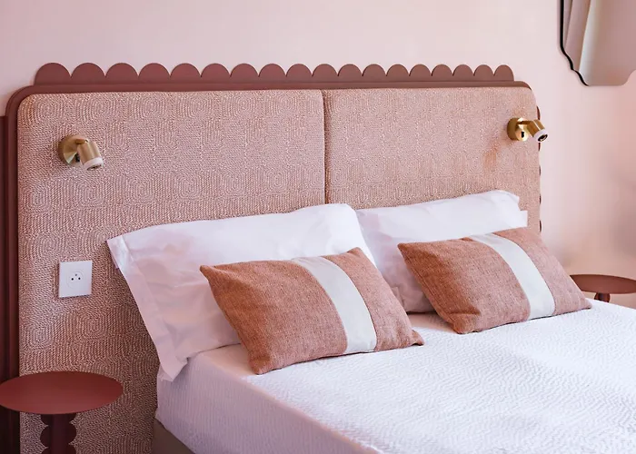 Hotel Louvia