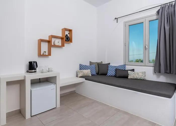 Gizis Cliffside Suites