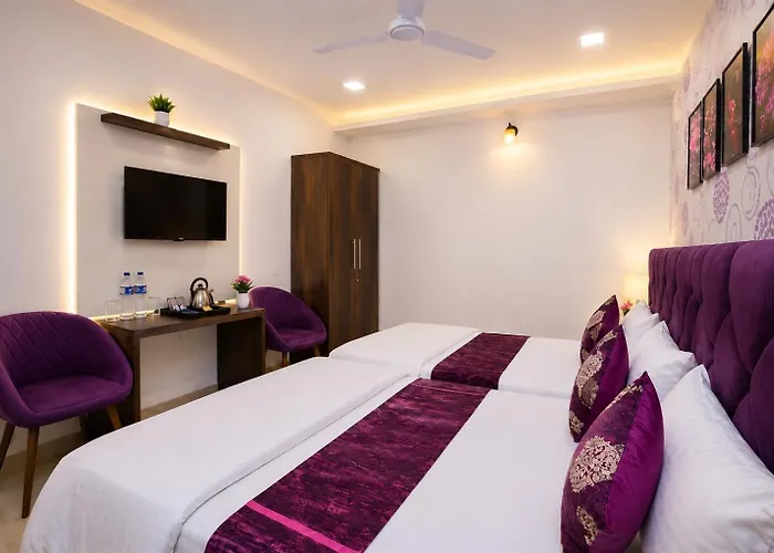 Paradise Stays 200 Meters From Golden Temple