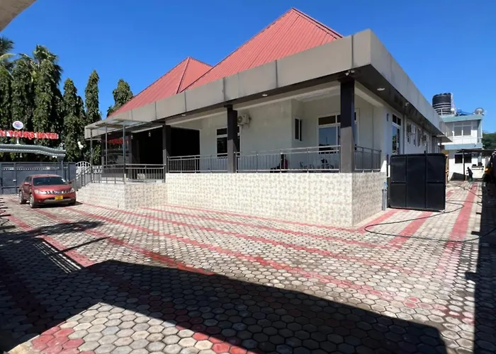 Golden Tours Hotel