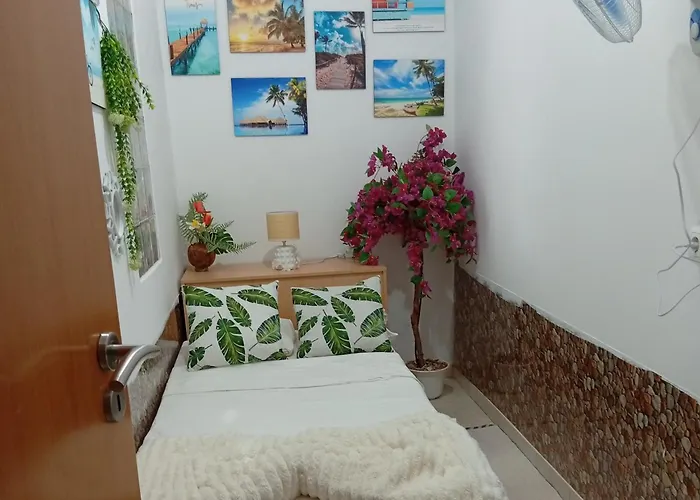 Four Palms Guest House