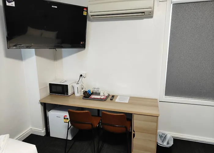 Tintinara Hotel