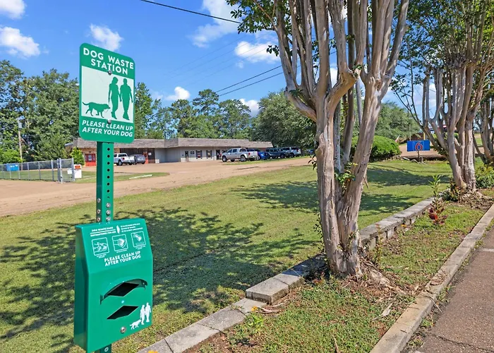 Motel 6 - Mccomb, Ms