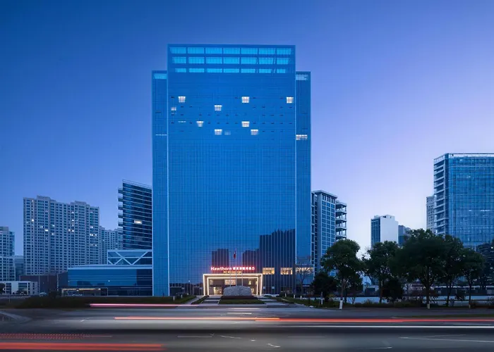 Hawthorn By Wyndham Yueyang Railway East Station