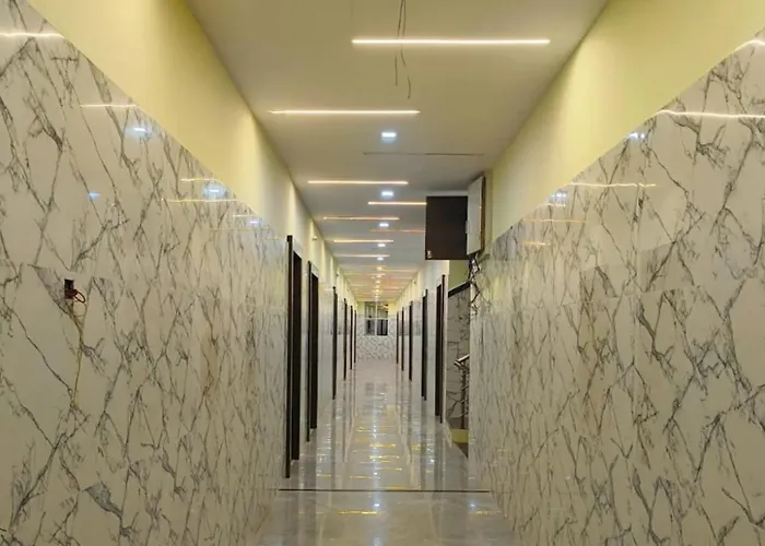 Shree Datta Dharmik Inn