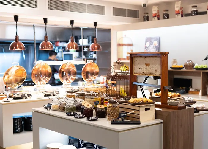 Voco Darwin Suites By Ihg