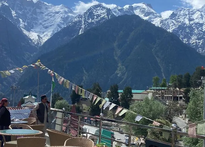Snow View Hotel