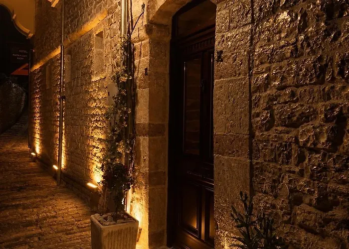 Alchemist Inn