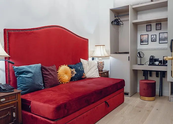 Lord Byron Luxury Suites