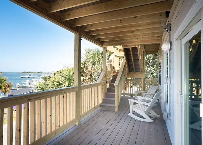 The Silver Lake Hotel At Ocracoke