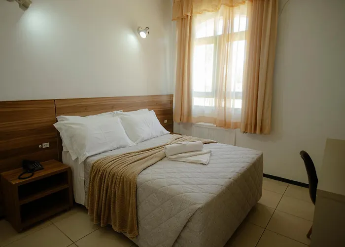 Hotel Pousada Henrique Lage