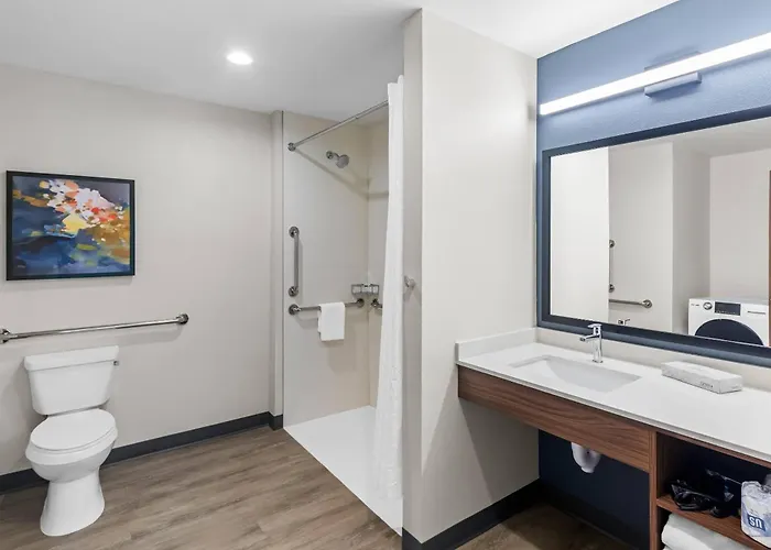 Everhome Suites Georgetown - Austin