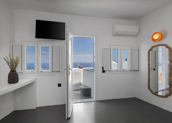 Elios Cave Suites