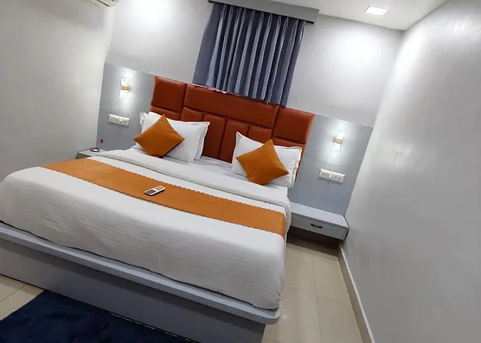 Hotel Green Land
