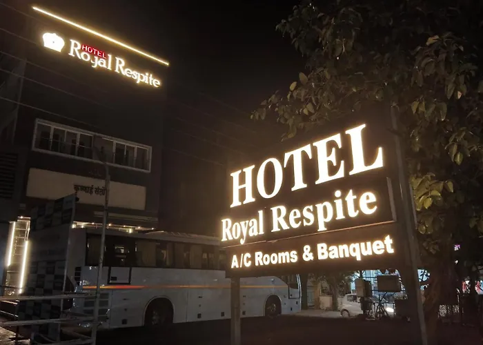 Royal Respite Hotel Pandharpur
