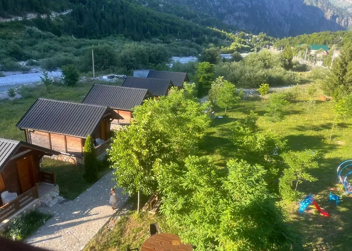 Guesthouse Center Park Valbona