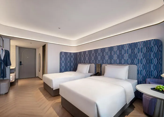 Manxin Hotel Xichang Qionghai 17 Degree Torch Square