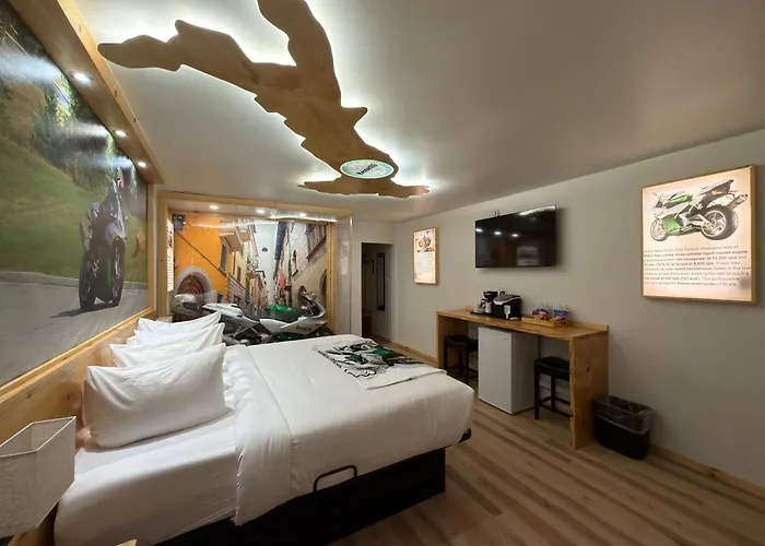 Motorcycle Inn