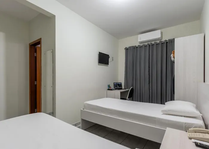 Romas Hotel
