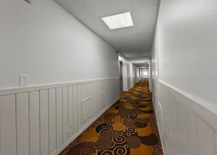 2 Queen Bed Room 5 Minutes From Gull Lake