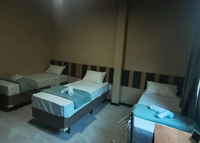 Pousada Baratti E Lanna