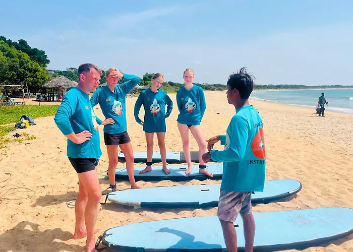 Saha Surf Camp