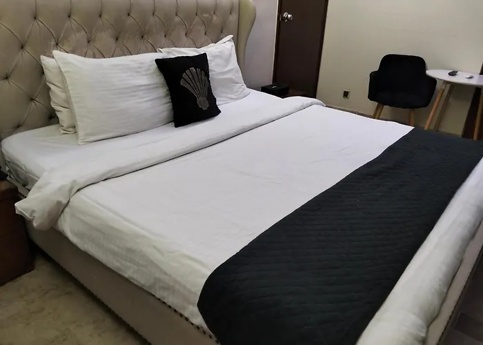 Seashell Inn Hotel
