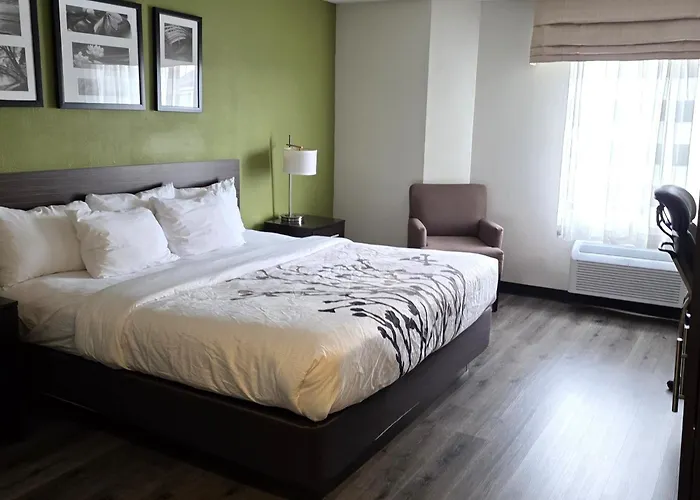 Austinburg Hotel