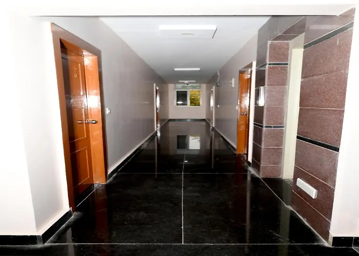 Hotel Ram Way