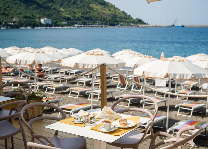 Hotel Tirreno