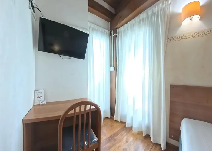 Hotel Aurora