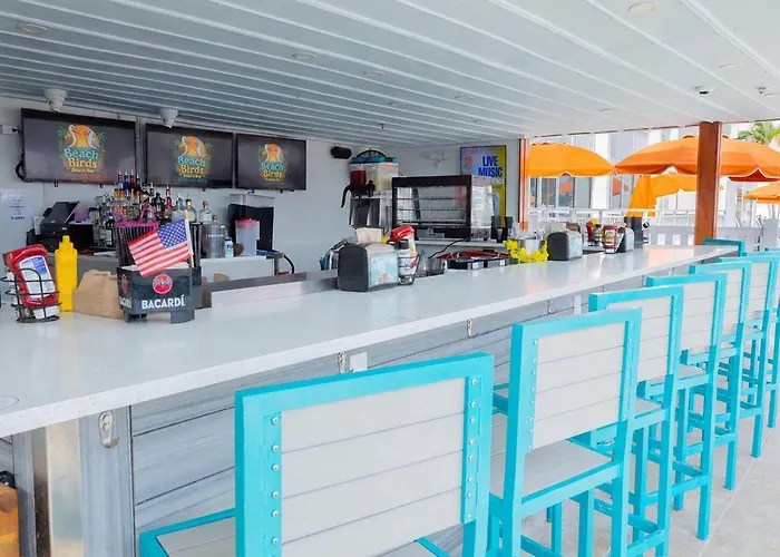 Dolphin Sands Clearwater Beach, An Ascend Collection Hotel