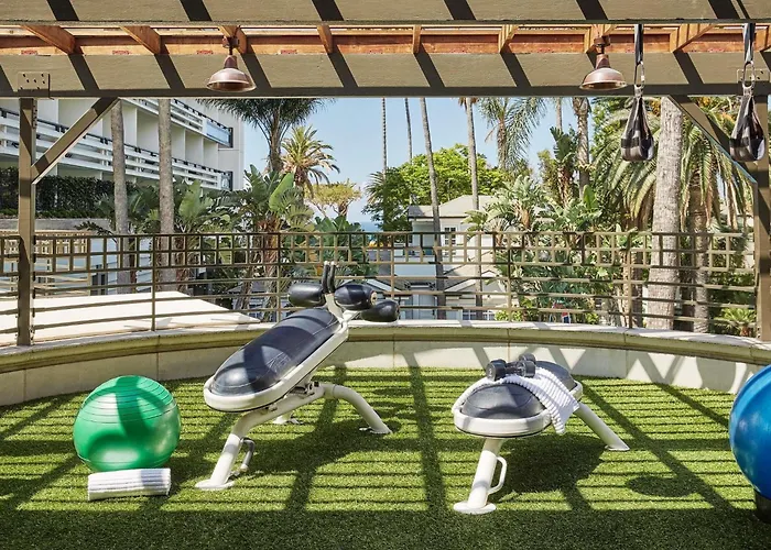 Fairmont Miramar Hotel & Bungalows