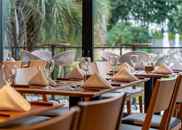 Hotel Deville Prime Porto Alegre