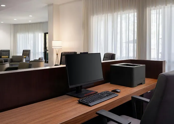 Courtyard By Marriott Atlanta Buford Mall Of Georgia