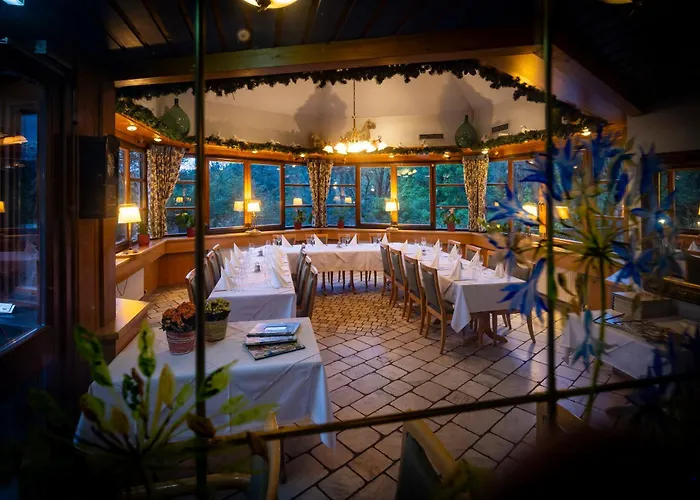 Hotel Restaurant - Häuserl im Wald Graz