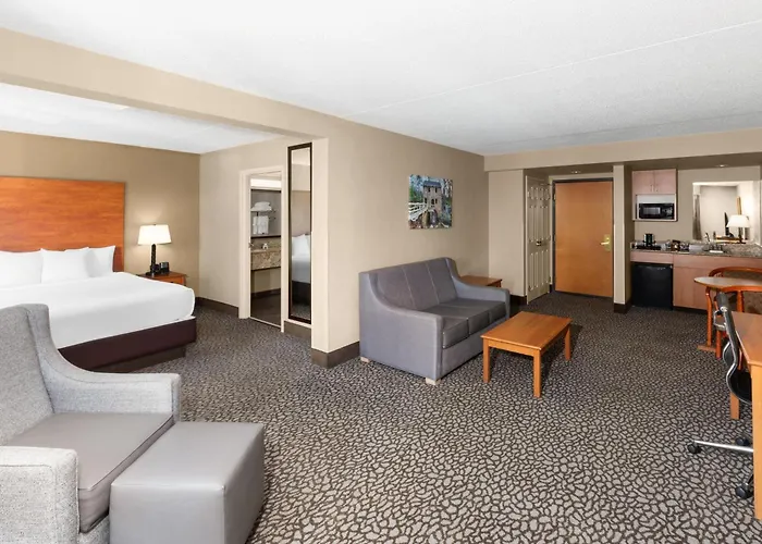 Wingate By Wyndham Little Rock