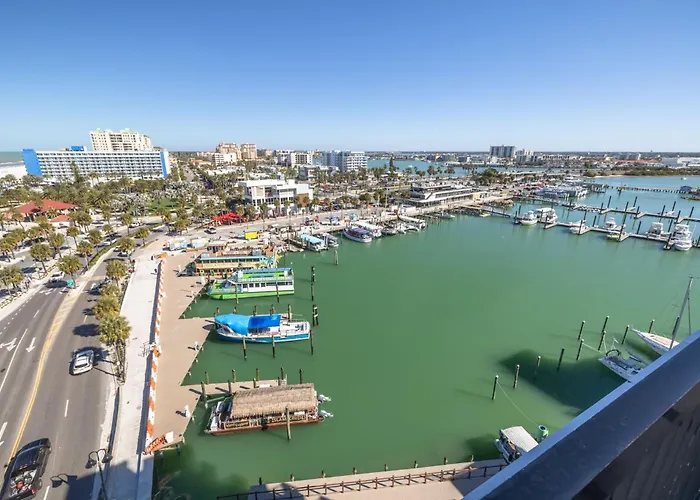 Pier House 60 Clearwater Beach Marina Hotel