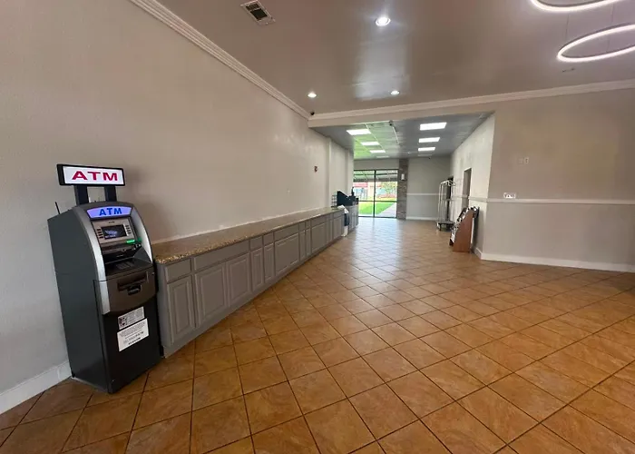 Express Inn & Suites Greensville Tx