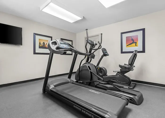 Sonesta Simply Suites Stafford