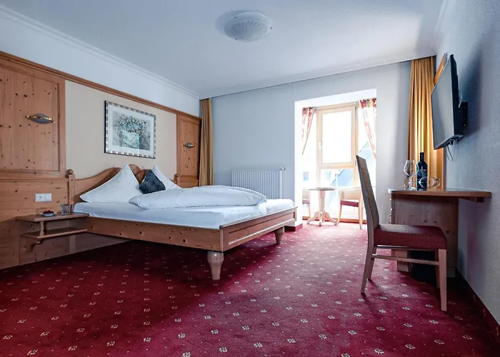 Hotel Alpina