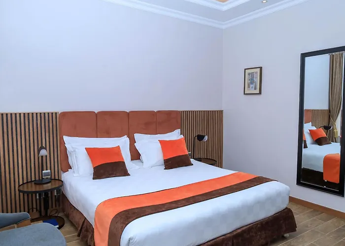 Alba Hotel Meru