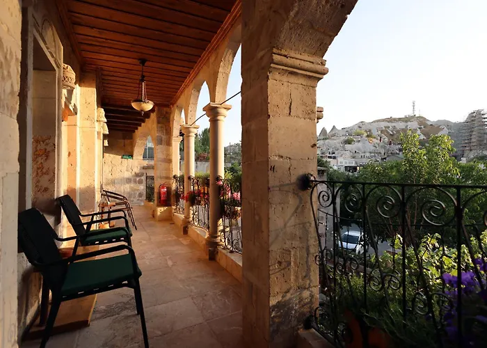 Aren Cave Hotel And Art Gallery
