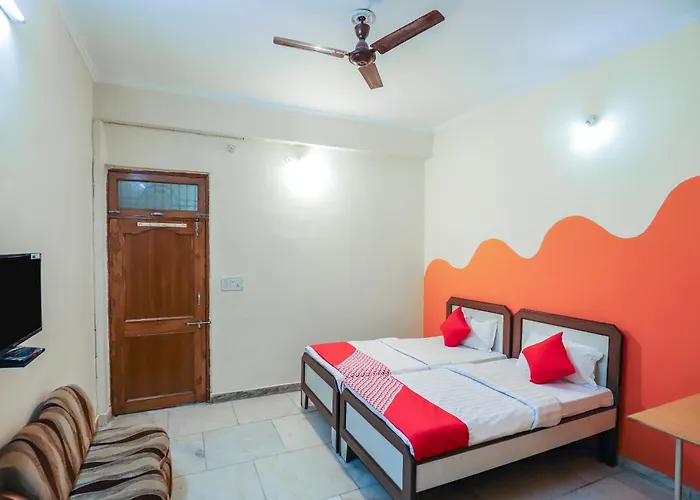 Hotel O Rishabh Guest House