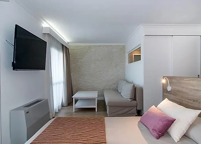 Hotel Na Taconera Sport & Relax