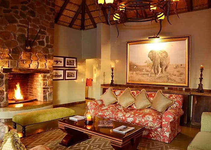 Motswiri Private Safari Lodge