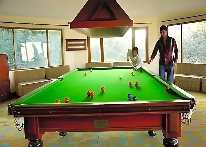Classic Hill Top Resorts Chamba