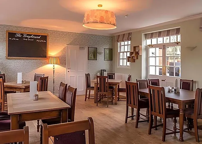 The Greyhound Wigginton