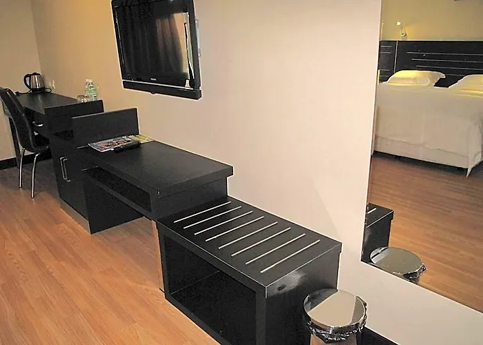 Labuk Hotel